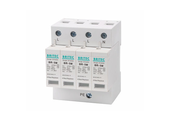Type wisselstroomspanning 3 fase 5KA 4 pool 275V stroomoverspanningsscherm SPD voor industriële energiebescherming