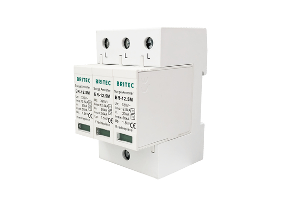 De witte AC 12.5KA van het Apparatenspd van de Stroomstootbescherming Beschermer van het de Machtsvoltage